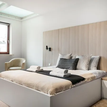 Penthouse Piedmont By Loft Affair Apartment Krakau